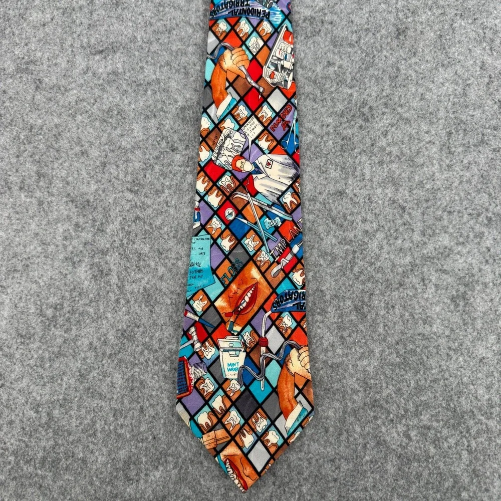 Nicole Miller Vintage 1992 Dental Dentist Silk Tie Novelty Print Mens Multi 377